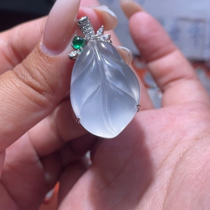 石英质玉银S925镶嵌颈饰