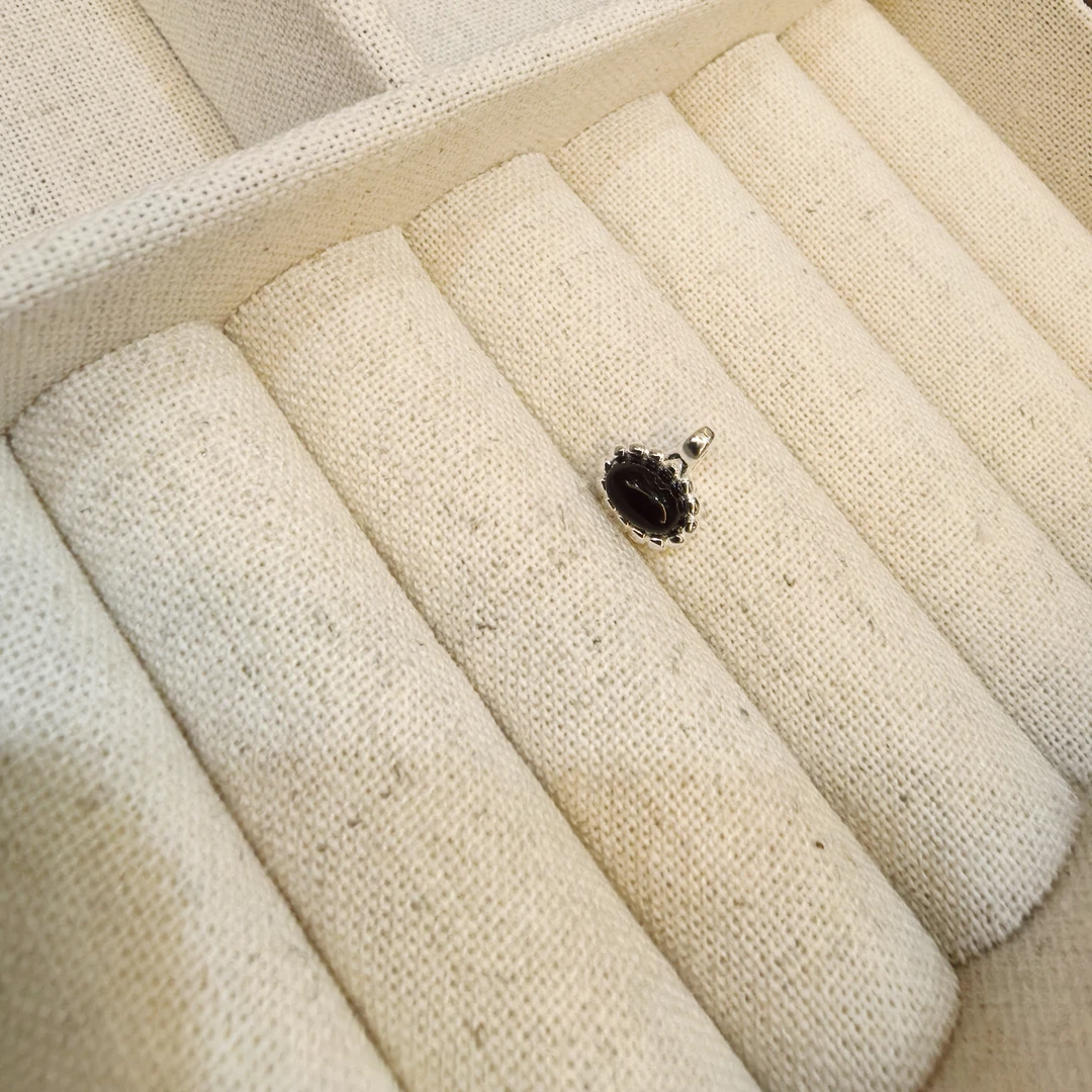 吊坠925银亚克力 日韩时尚百搭简约黑色圆盘滚珠边ins银吊坠