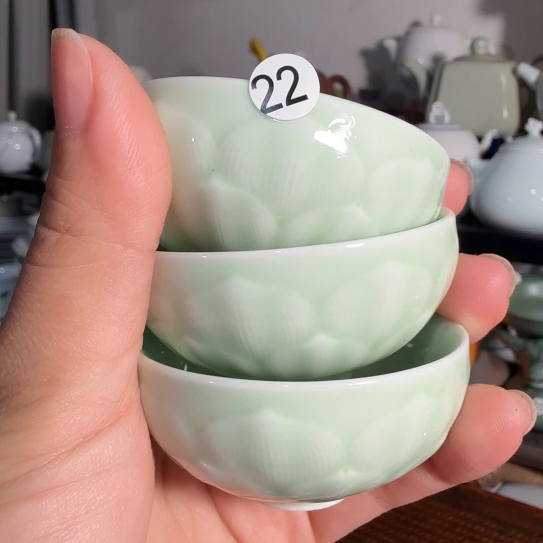 微瑕福利30毫升左右莲花三杯22号