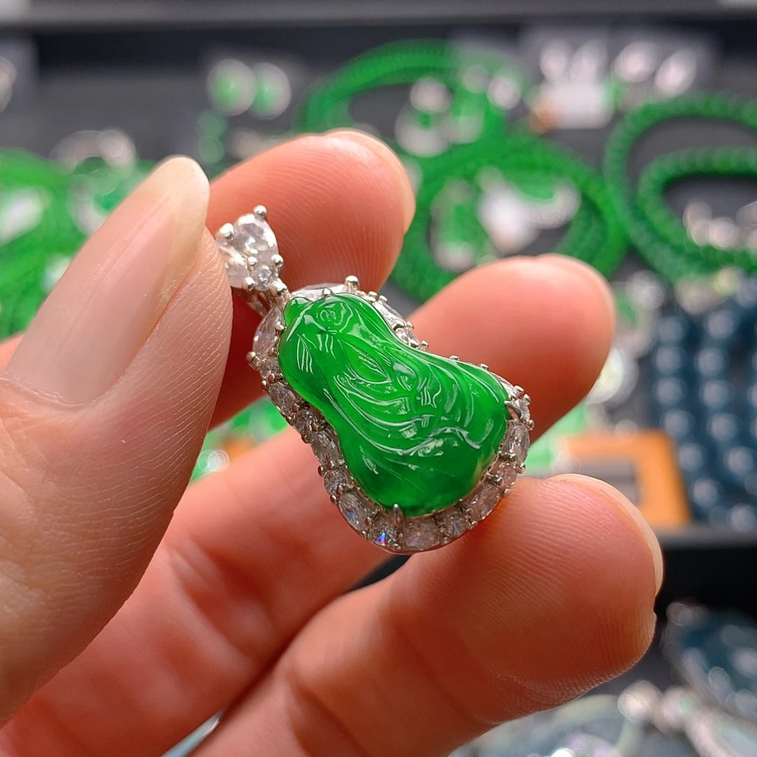 未镶嵌手链翡翠翡翠