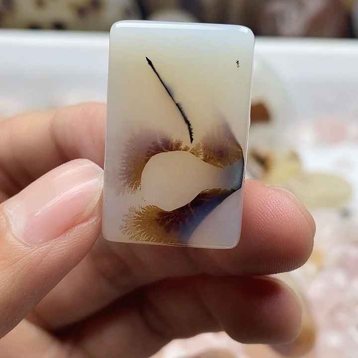 玛瑙/玉髓未镶嵌颈饰