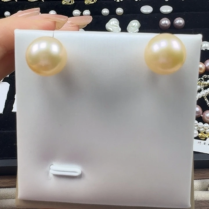 淡水珍珠银S925镶嵌耳饰