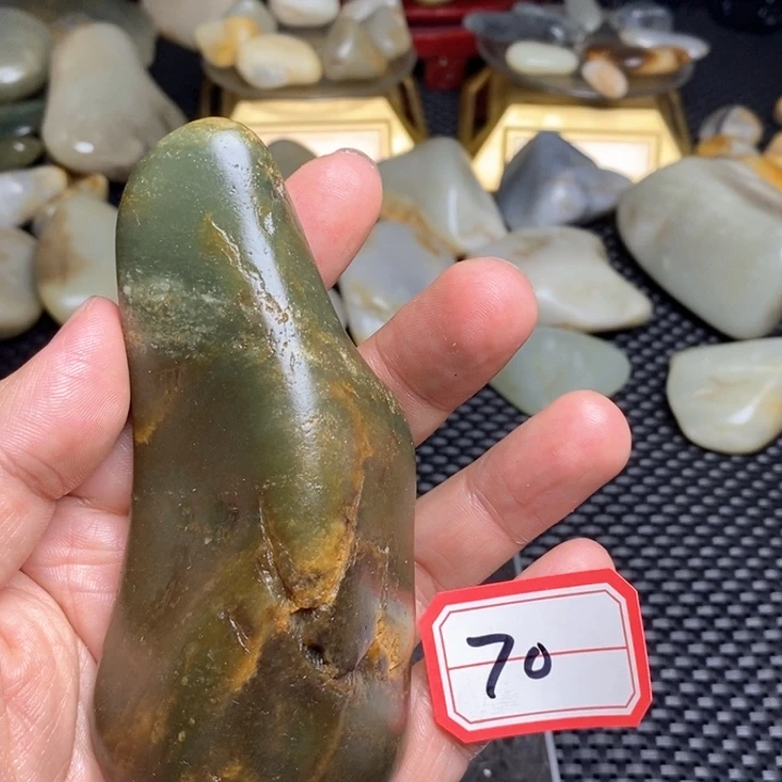 未镶嵌和田玉把件70