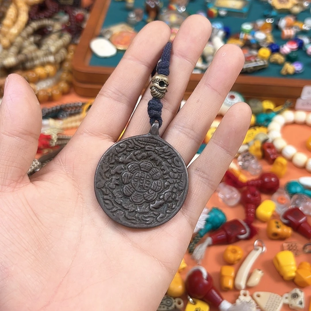 琉璃配饰玛吉阿米藏式臻品直播间