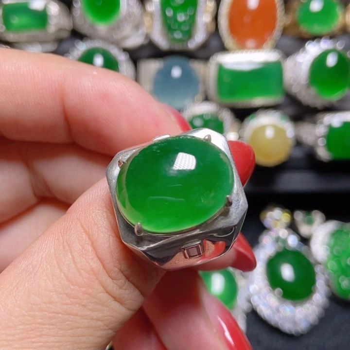 颈饰银S925镶嵌翡翠翡翠