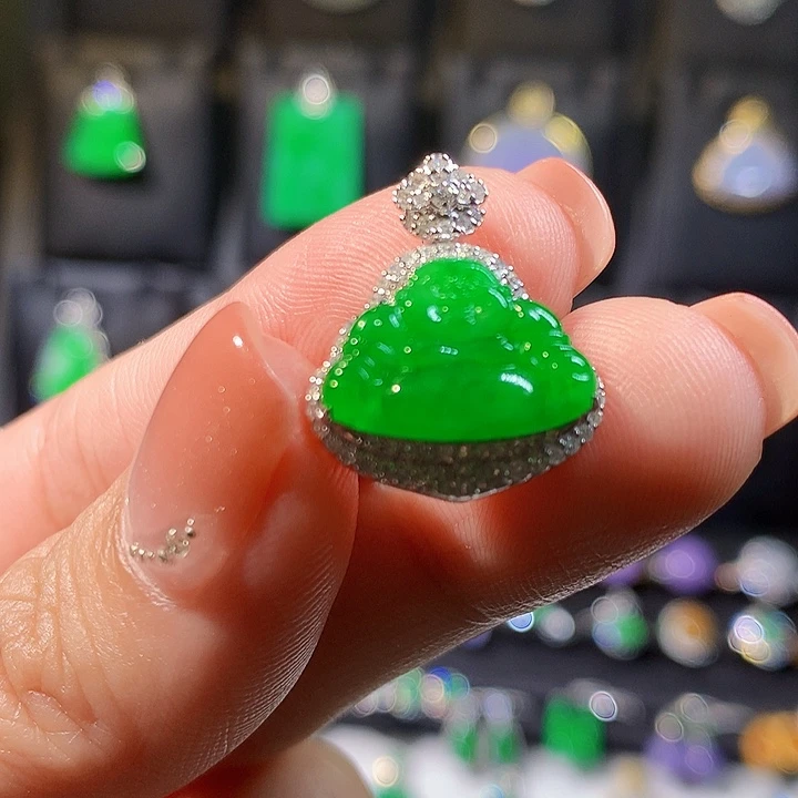 吊坠(不含链)18K金镶嵌翡翠