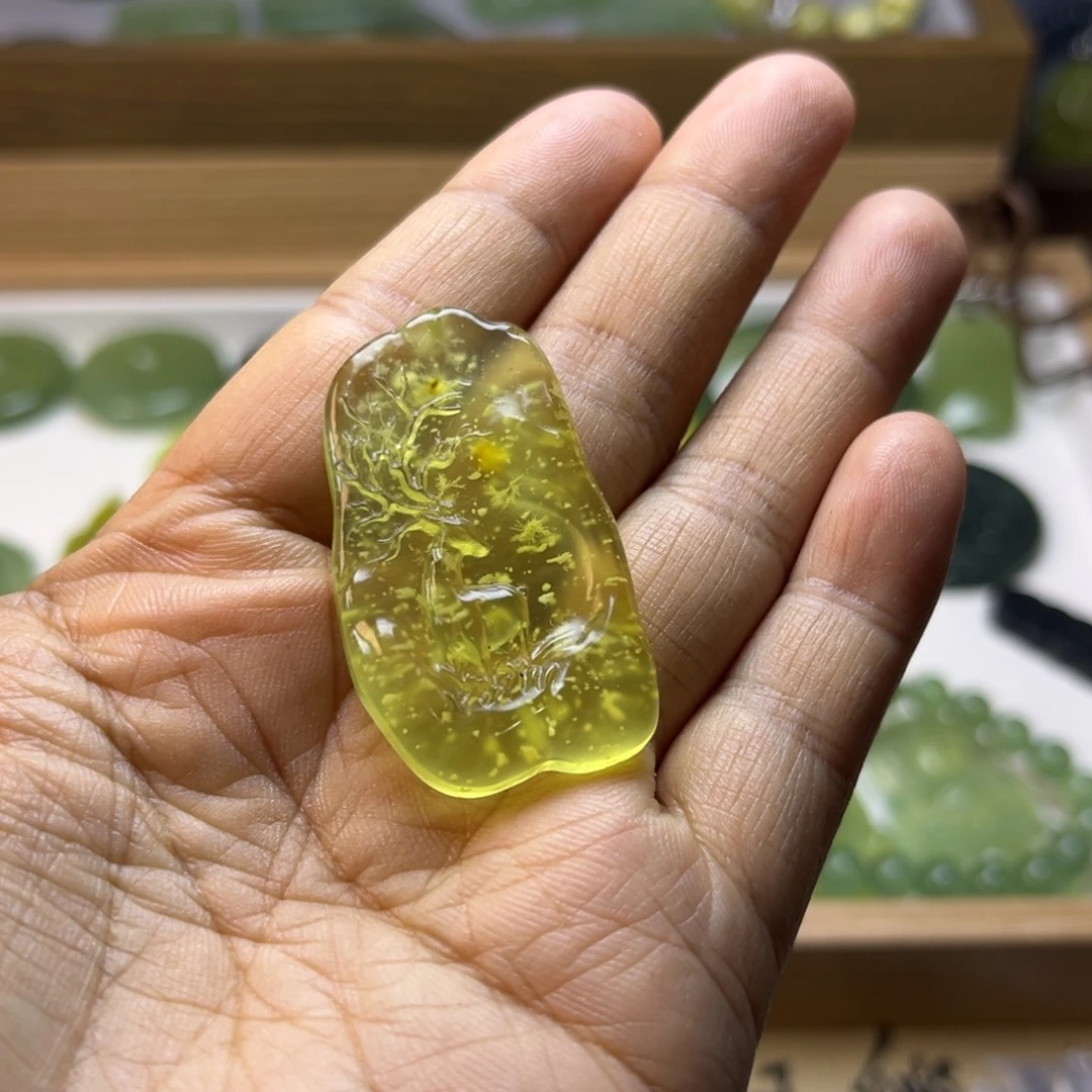 鑫***舟蛇纹石玉未镶嵌颈饰