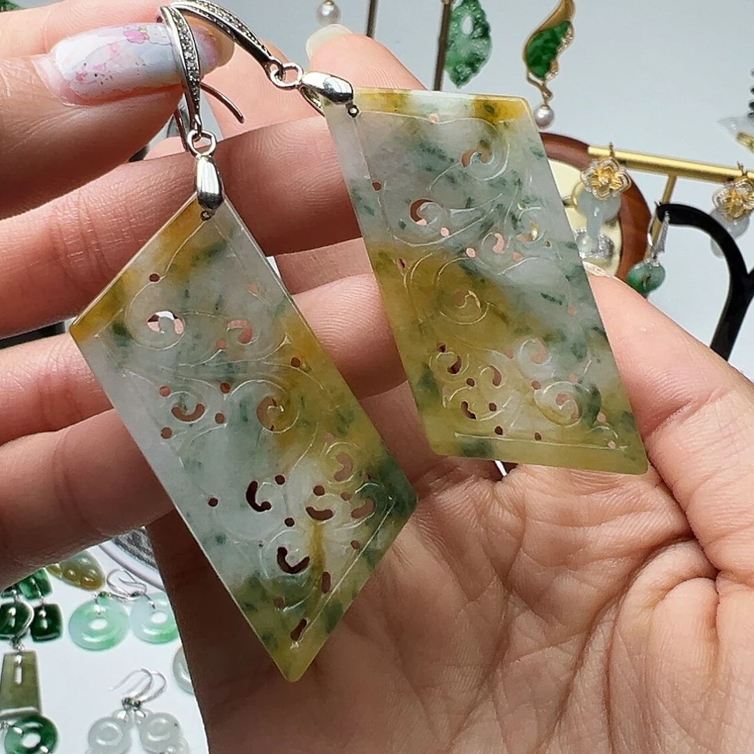 翡翠银S925镶嵌耳饰天然缅甸