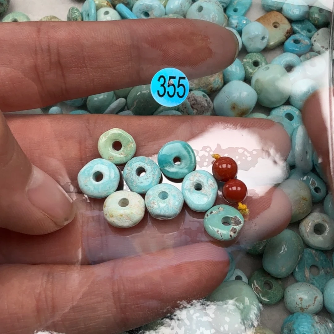 南红玛瑙未镶嵌珠宝奇石