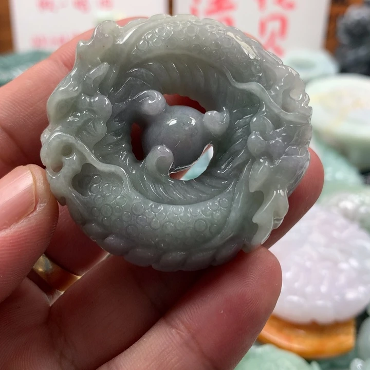 翡翠未镶嵌颈饰保真天然a货翡翠