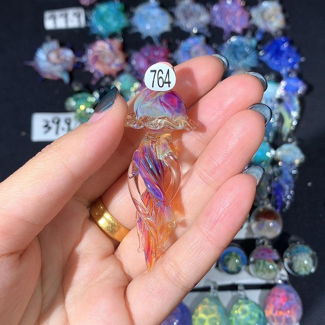 有机玻璃阿***爱764长须水母项链
