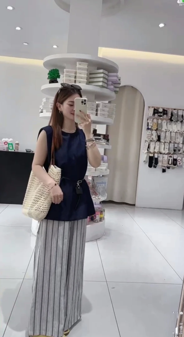 夏季轻熟风无袖背心条纹阔腿裤时尚套装