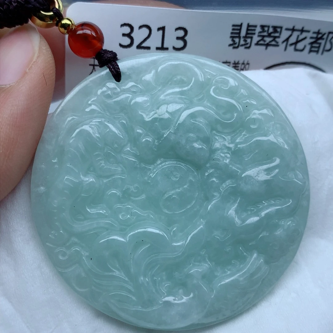 翡翠颈饰未镶嵌手串