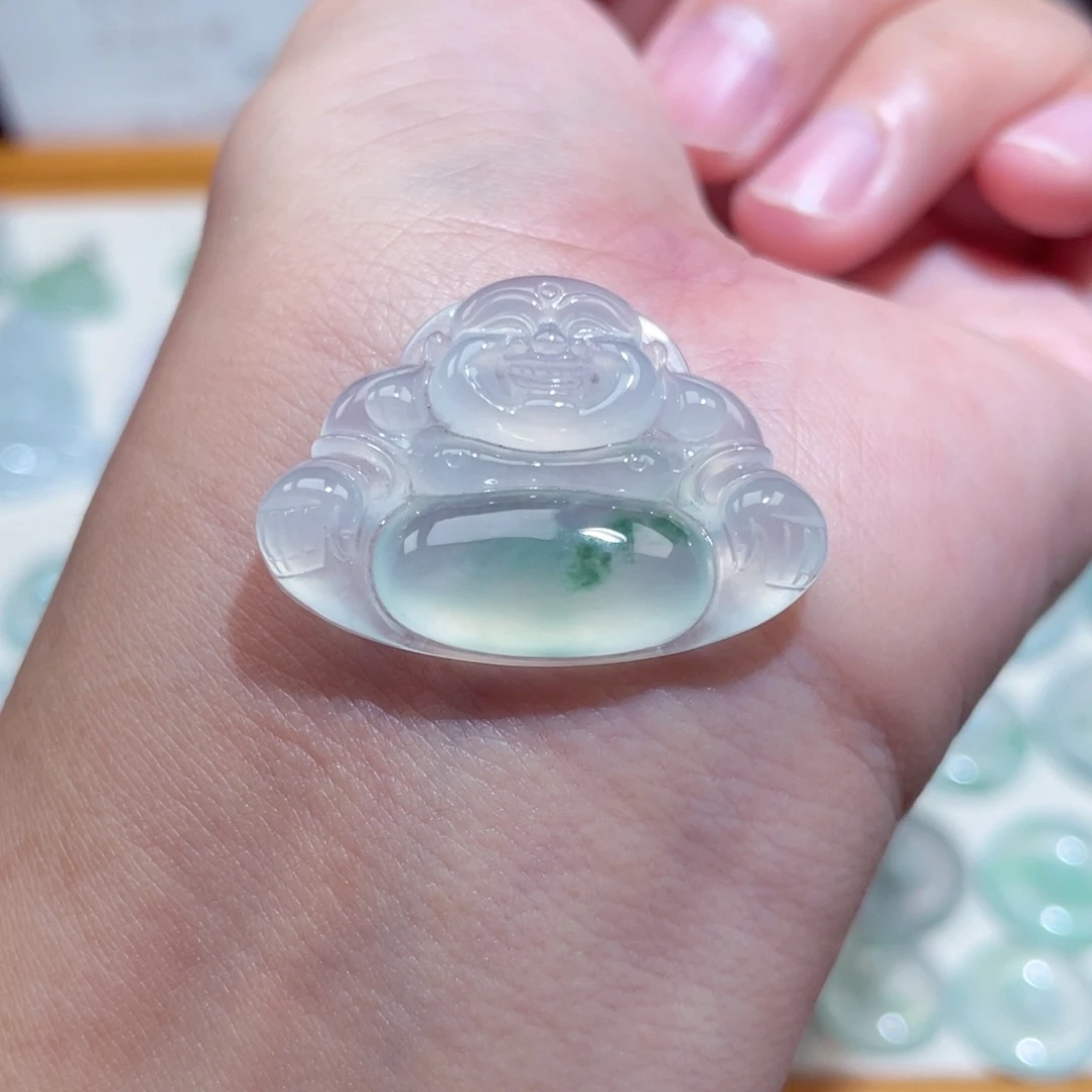 颈饰未镶嵌翡翠佛公