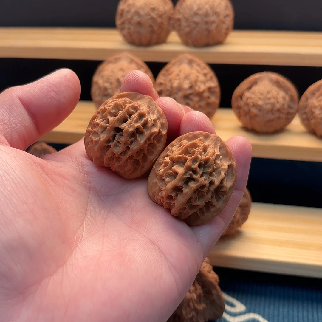 文玩核桃吊坠秦闷