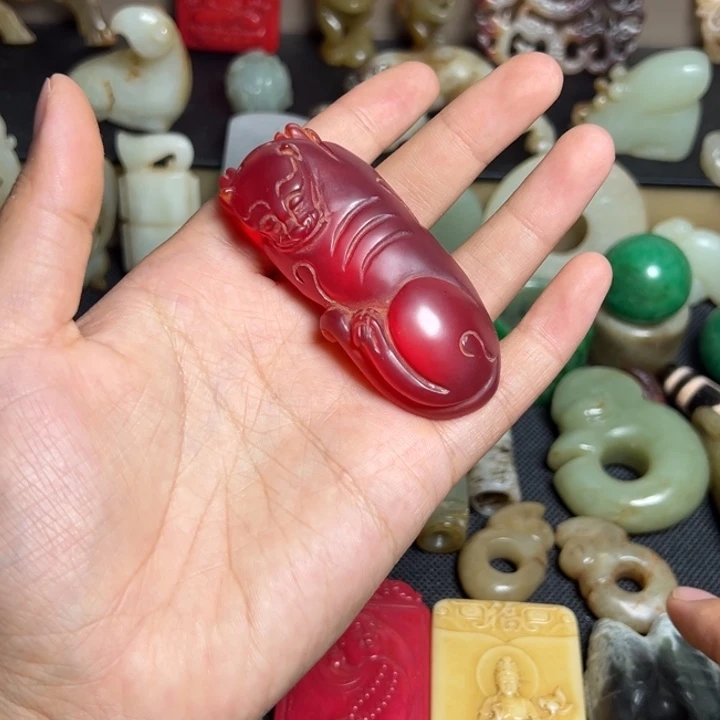 吊坠滴血莲花菩提