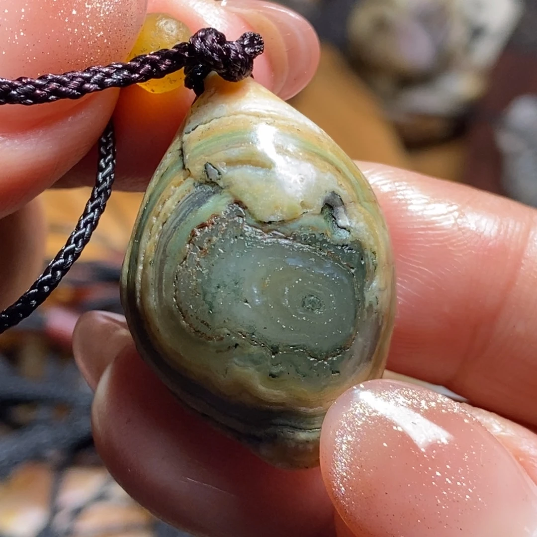 玛瑙/玉髓未镶嵌珠宝半成品