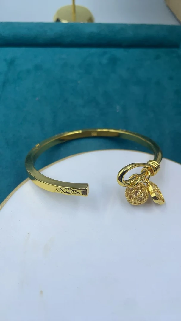 手镯 【色沁斑斓】d669手镯