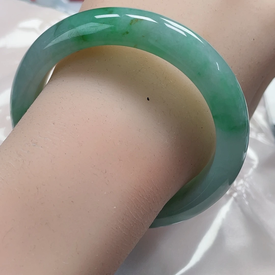 翡翠手镯未镶嵌缅甸翡翠手镯54圈