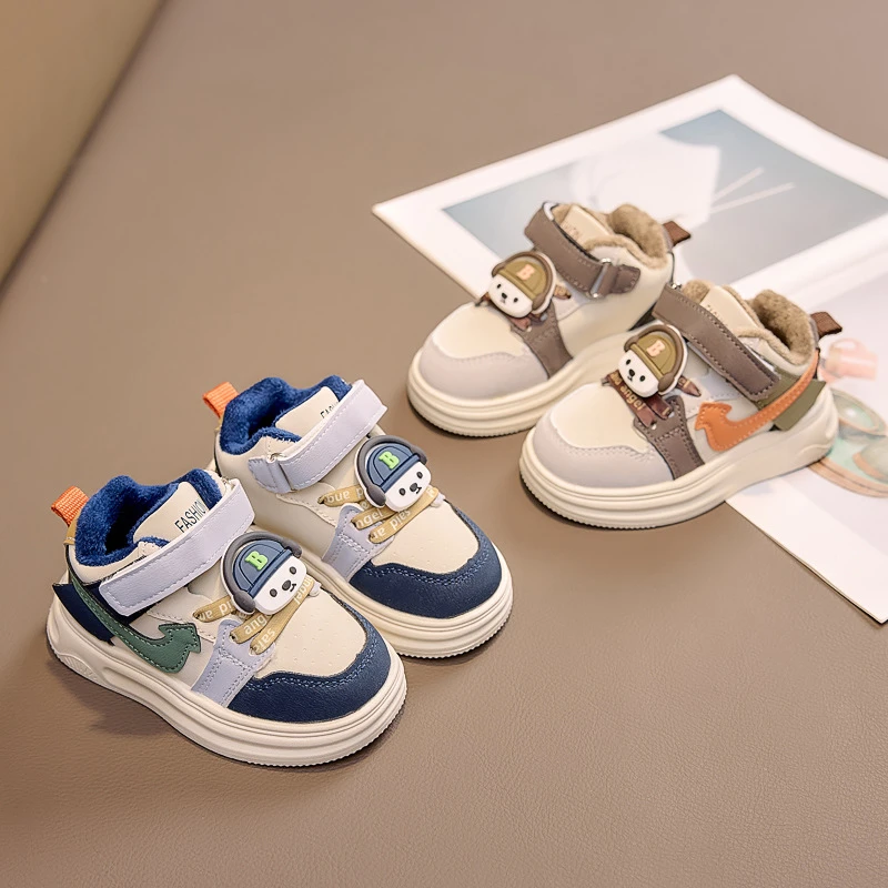 儿童休闲鞋加绒鞋3-6岁儿童鞋子防滑耐磨男童鞋子冬季运动鞋