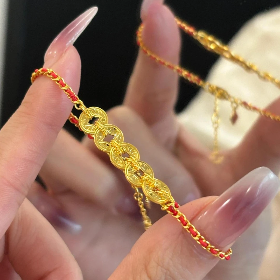 2025年新款新中式碎碎冰五帝钱红绳手链精致编织手绳