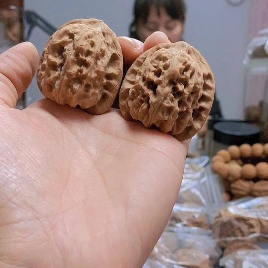 【闪购商品】把件文玩核桃42.5靠山王