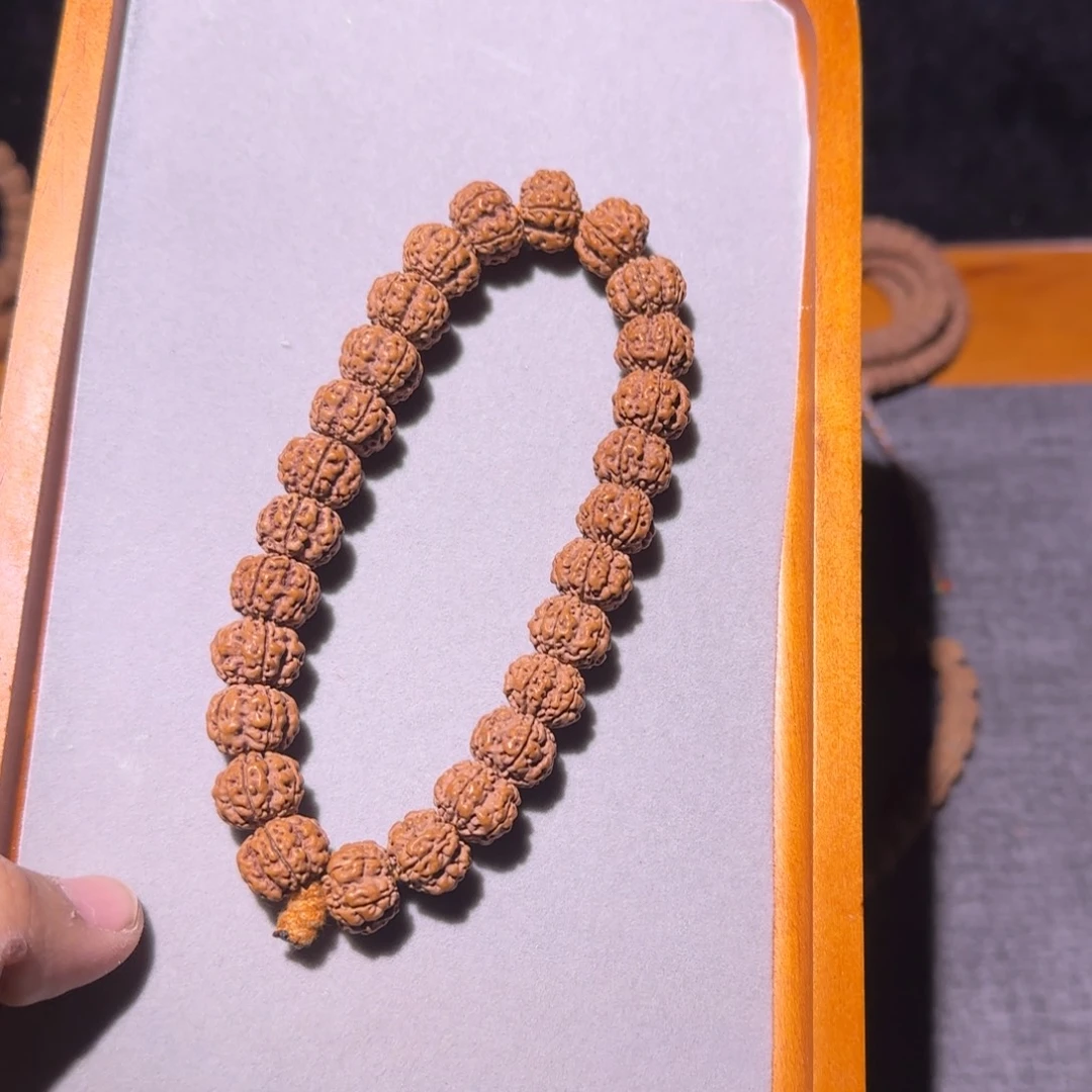 金刚菩提手串肌肉梅花红方印