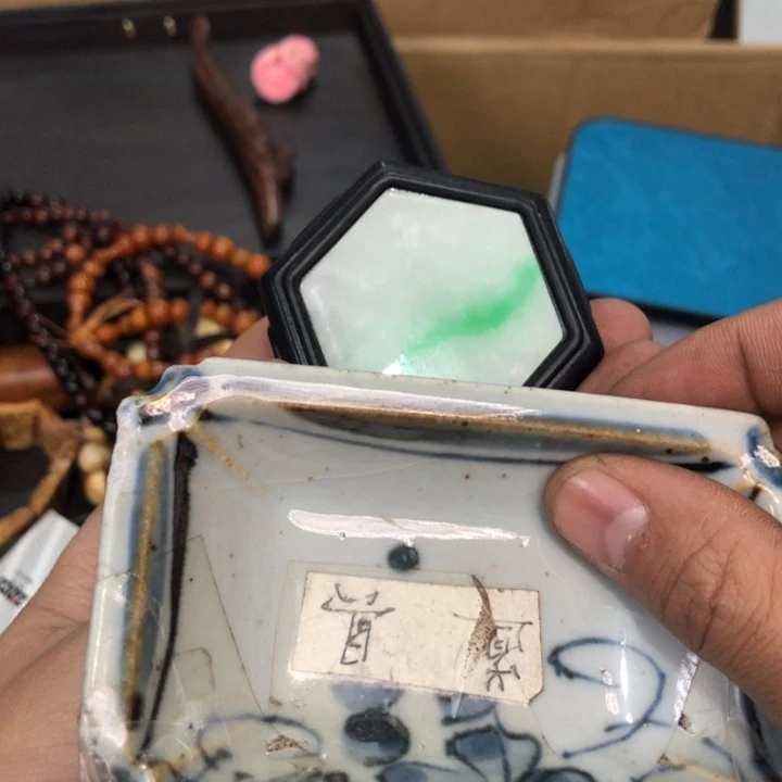 陶瓷孤品单件车里拍