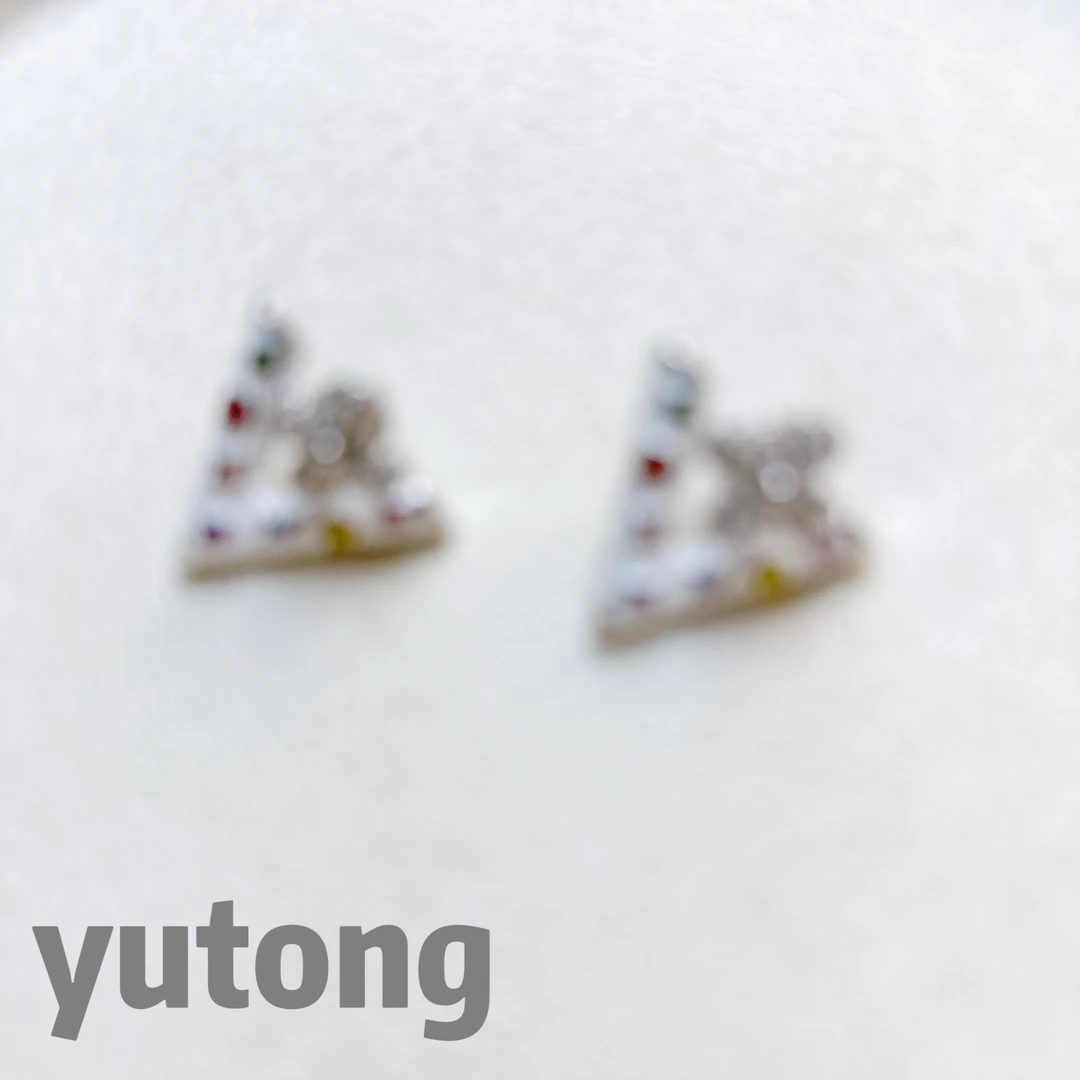 铜合金锆石耳饰 【雨桐轻奢饰品】设计款耳环YT03996