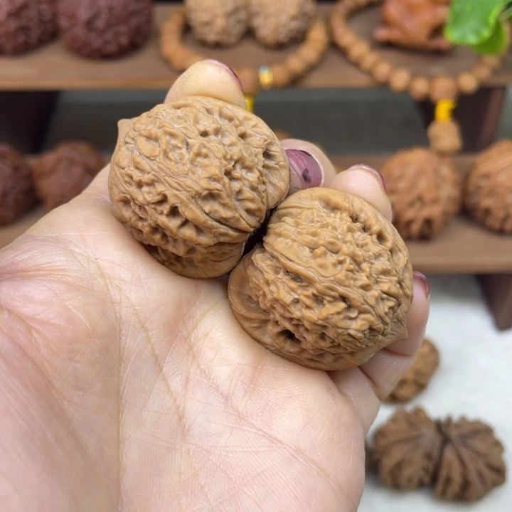 秦岭文玩核桃，文玩