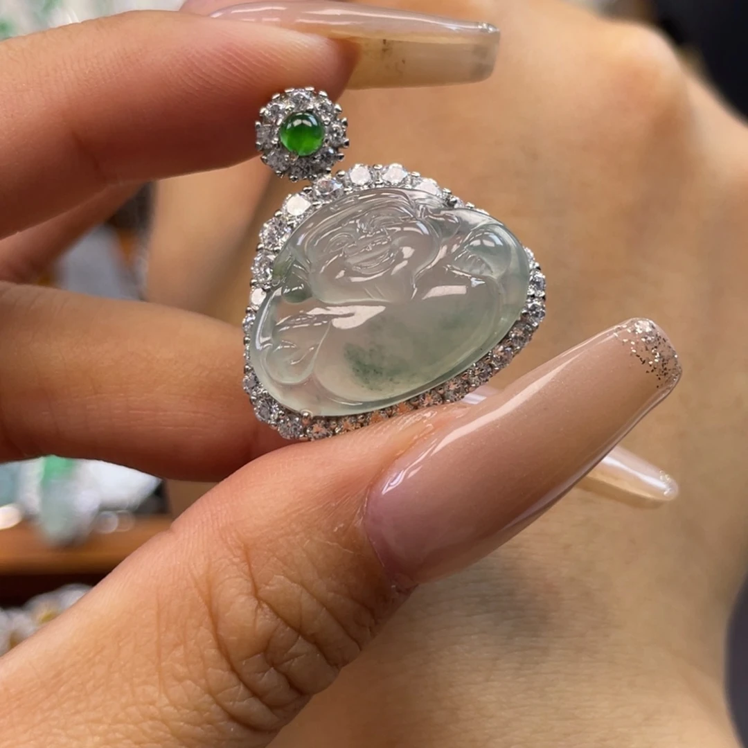 颈饰银S925镶嵌翡翠吊坠