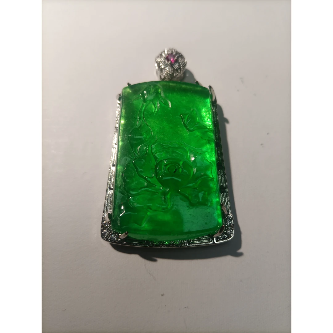 Y110精品翡翠花开富贵吊坠