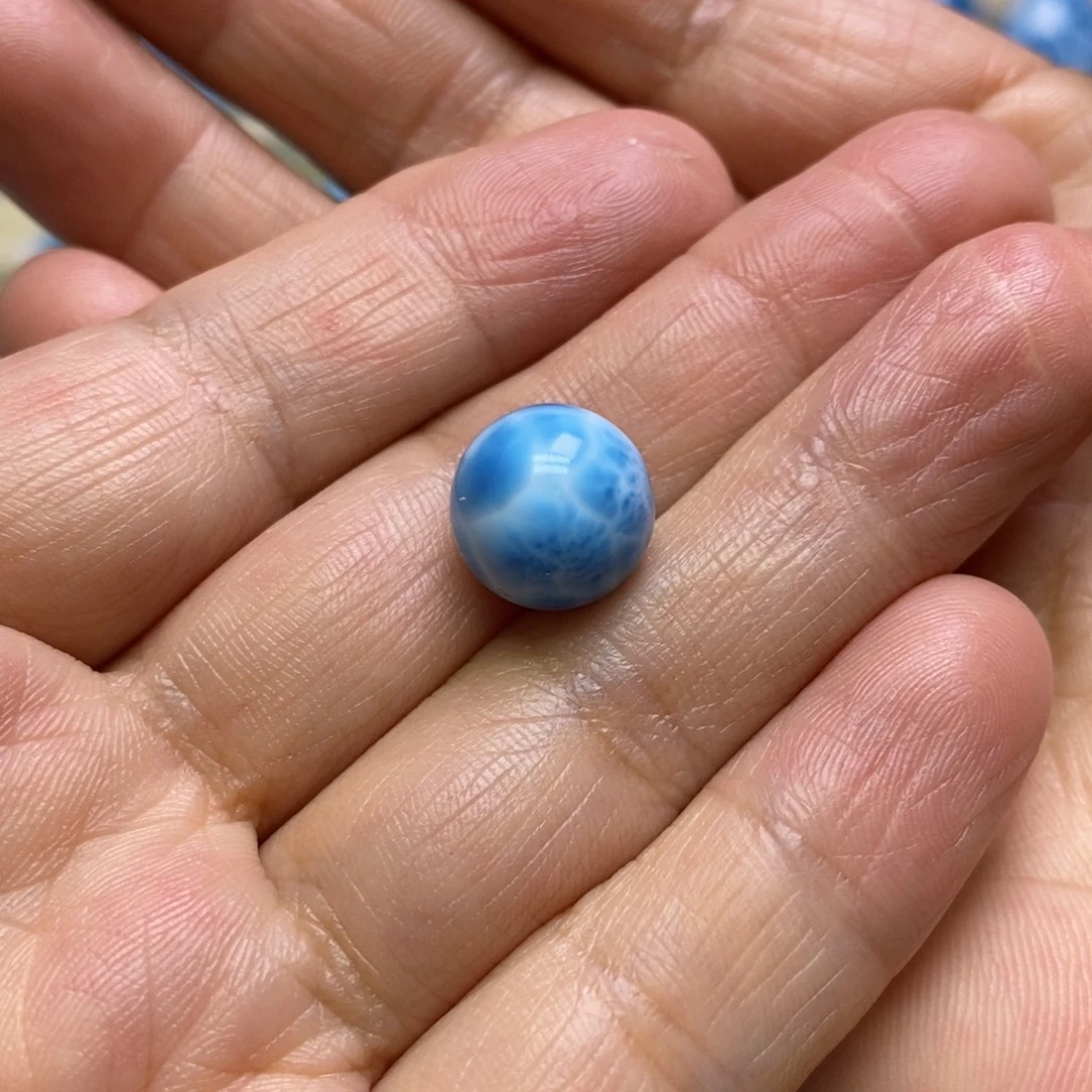 未***名针钠钙石（海纹石）未镶嵌颈饰