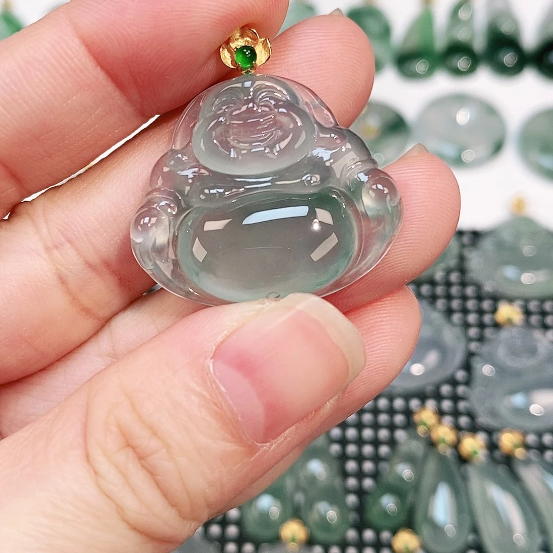 翡翠颈饰18K金镶嵌吊坠