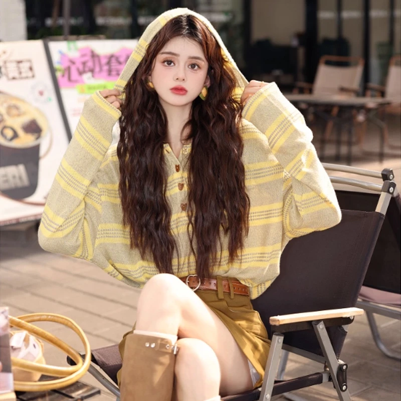 2025春秋季新款女士条纹毛针织衫氛围感韩系流行穿搭长袖连帽上衣