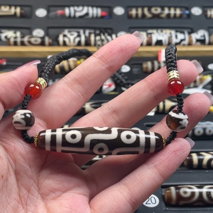 玛瑙/玉髓（覆膜）颈饰未镶嵌
