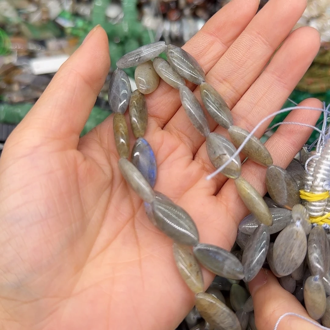 玛瑙/玉髓合金珠宝半成品拉长石10mm一条马眼