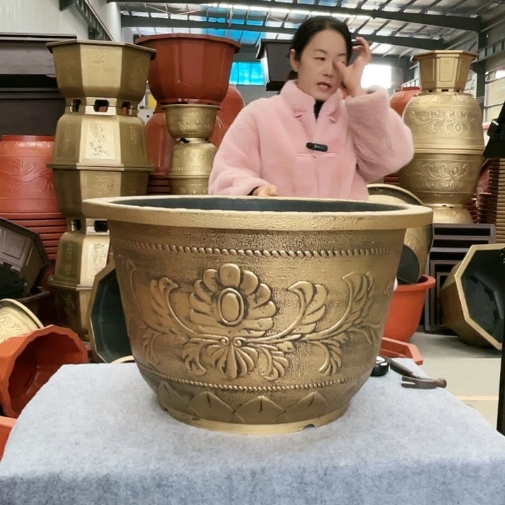 圆盆古铜七零两个