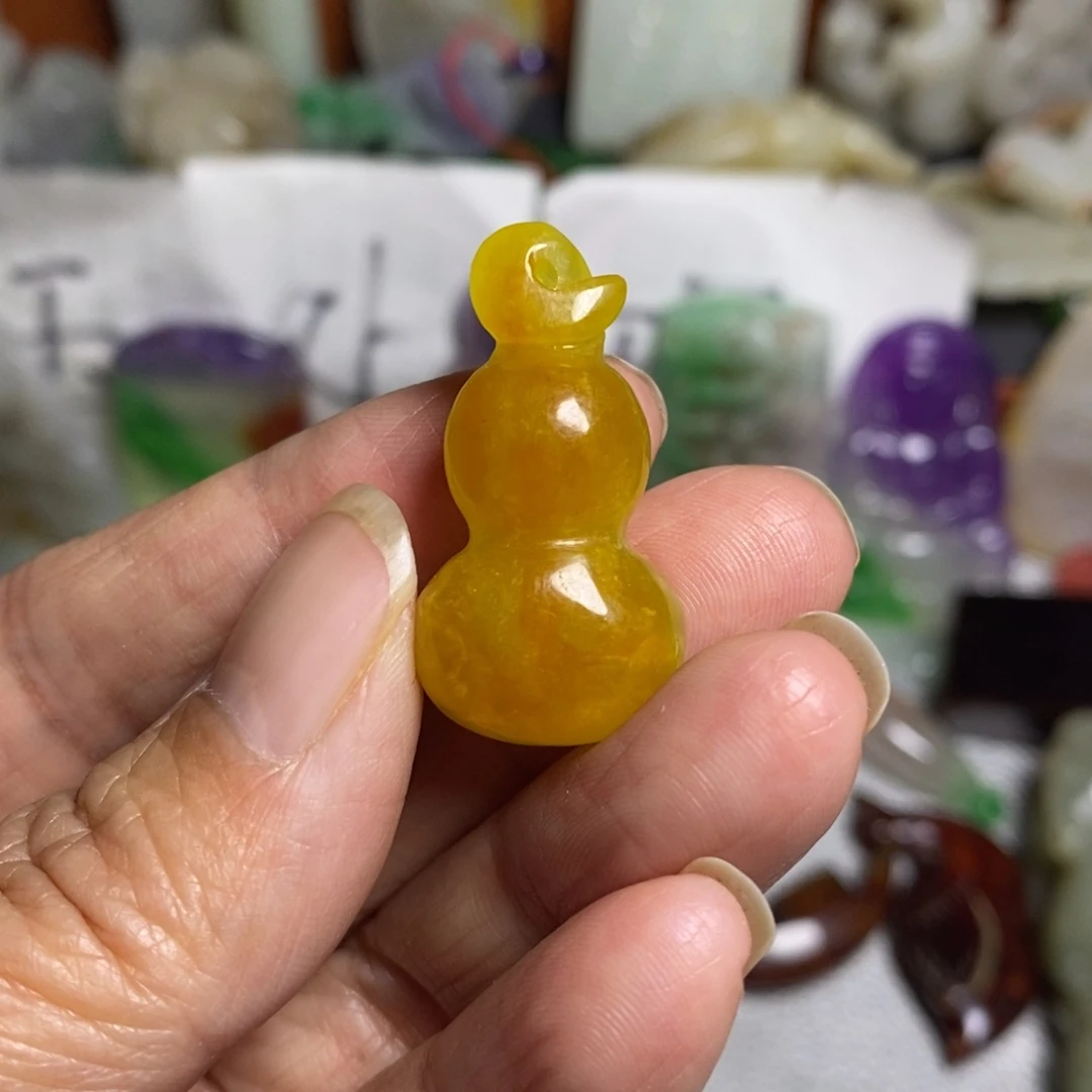 和田玉（糖玉）未镶嵌颈饰