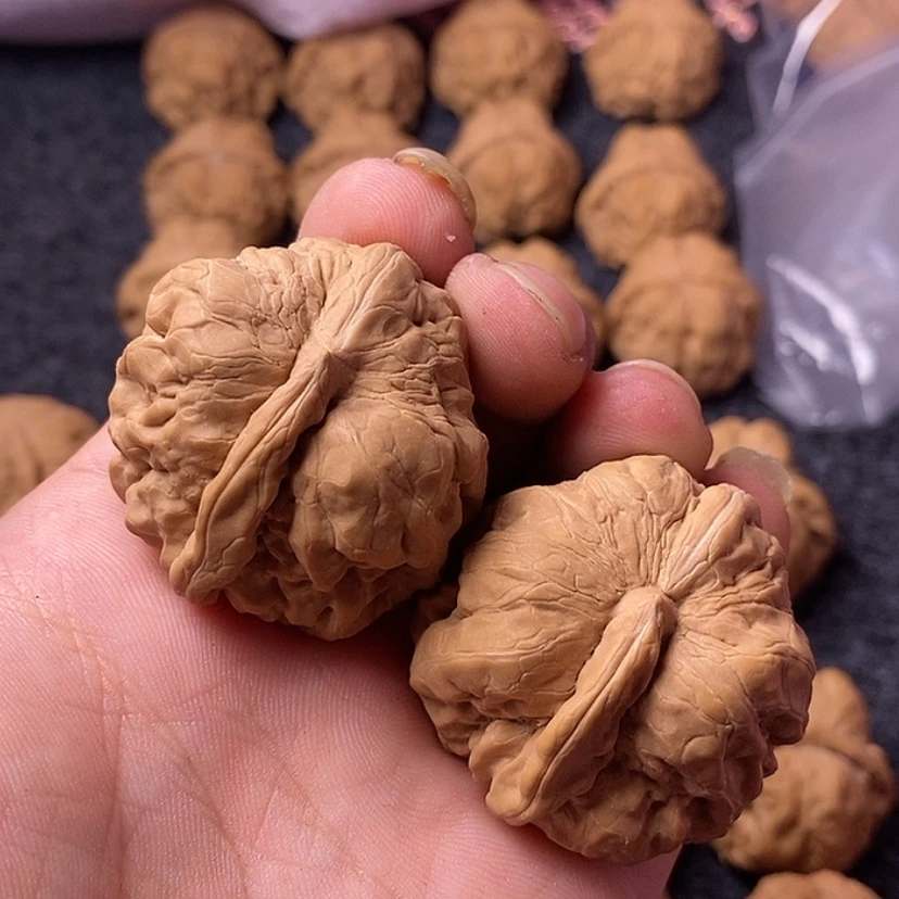 【闪购商品】文玩核桃吊坠靜**風一帆风顺蛤蟆头