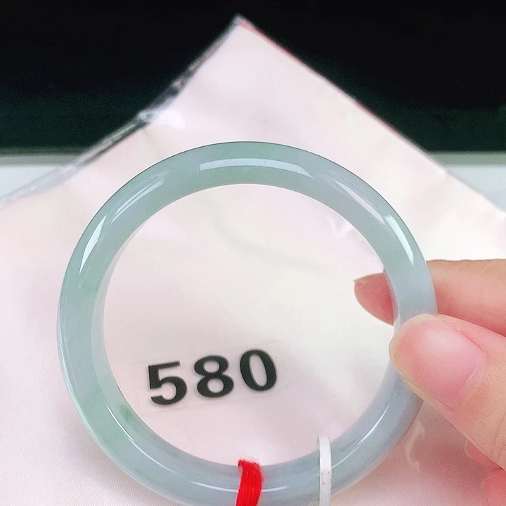 翡翠未镶嵌手镯翡翠手镯