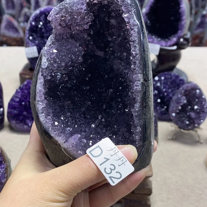 水晶大型摆件（非配饰）未镶嵌