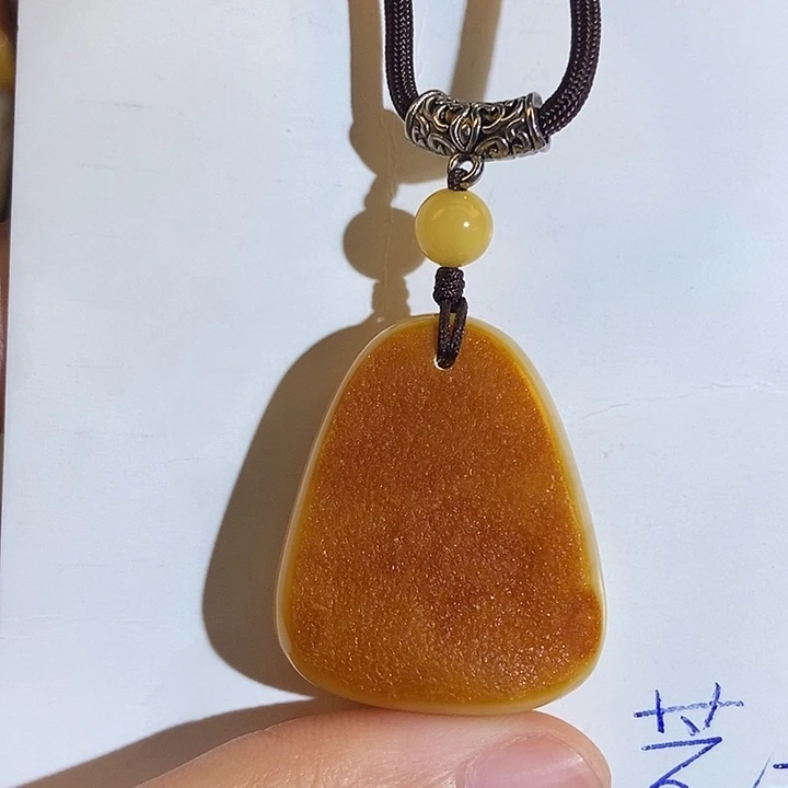 定制琥珀未镶嵌琥珀