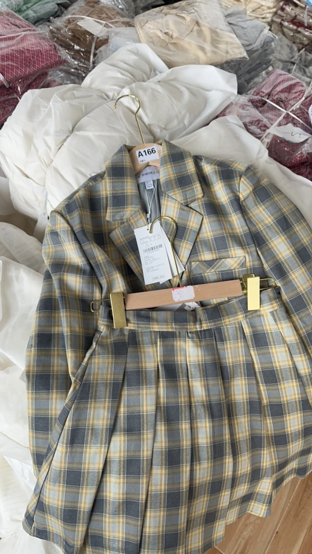 4区-1 166 格子套装 春夏季新款休闲百搭上衣