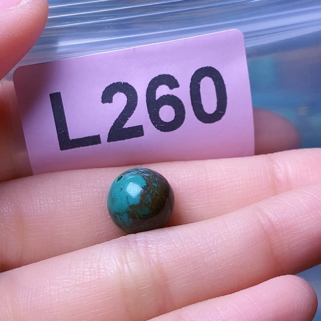 十堰原生态绿石头特色手工配饰
