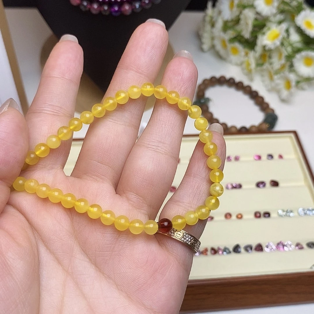 水晶手链未镶嵌蜜蜡