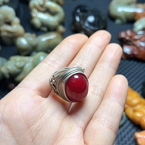 白玉菩提吊坠摆件