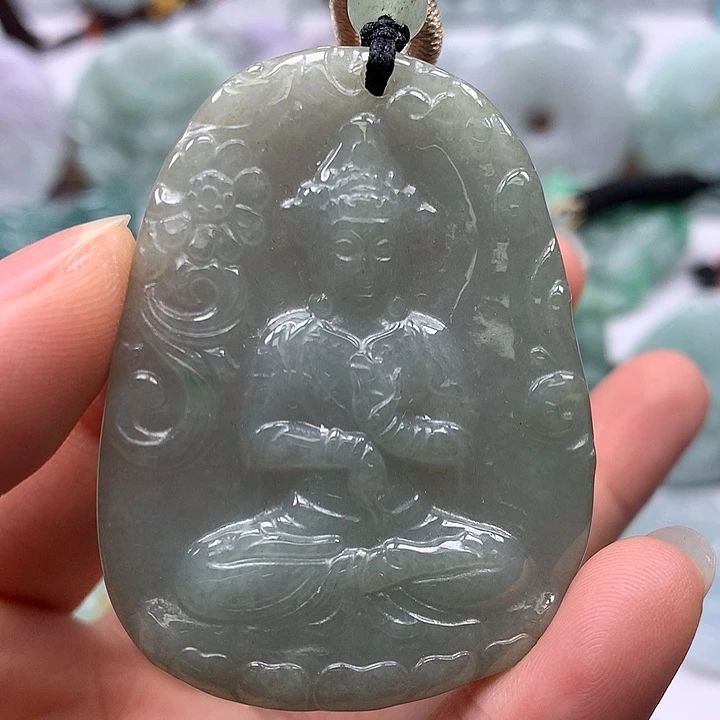 翡翠未镶嵌颈饰观音福利