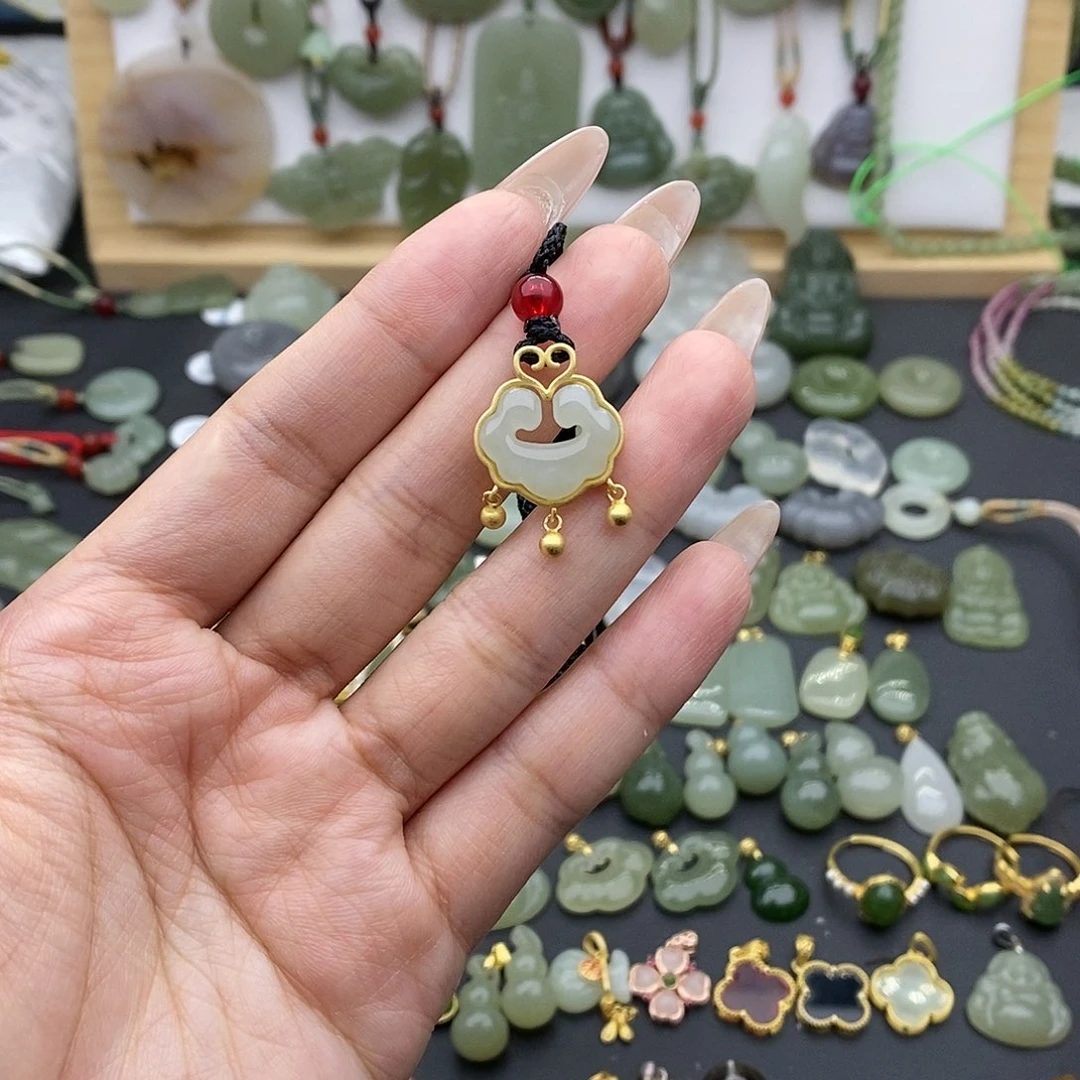 和田玉吊坠(不含链)银S925镶嵌