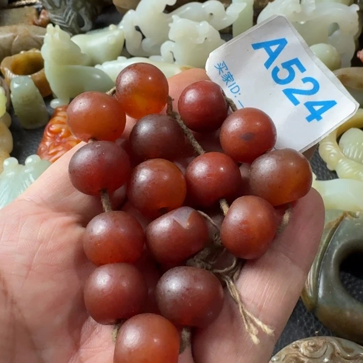 玛瑙/玉髓颈饰合金